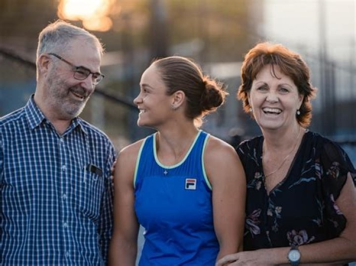 
Ash Barty Adopted? Biological Parents Explored -Everything To Know 